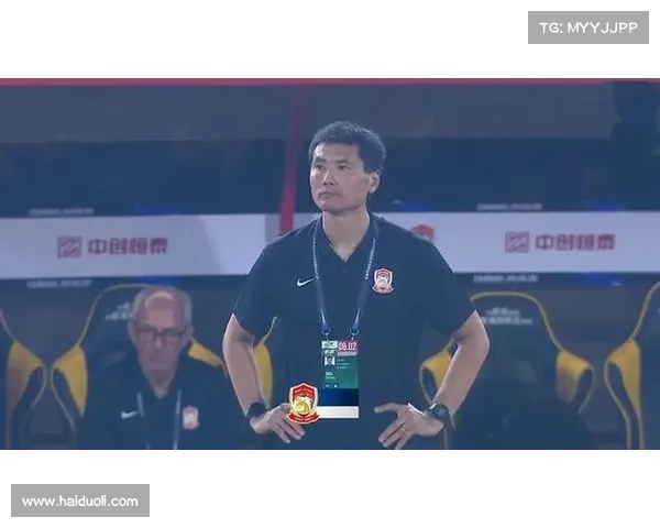 李新翔一战成名引发风波 海港最大受害者浮出水面 曾与武磊齐名的天才少年 李新翔一战成名引发风波 海港最大受害者浮出水面 曾与武磊齐名的天才少年